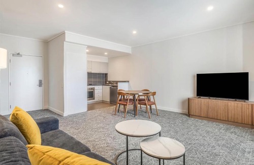 Perth Central Business District Apartment | Adina Apartment Hotel Perth Barrack Plaza