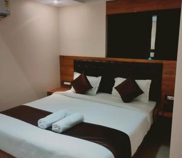 Sualkuchi Hotel | Aditya Inn