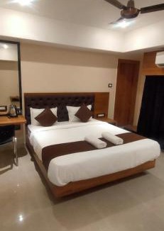 Sualkuchi Hotel | Aditya Inn