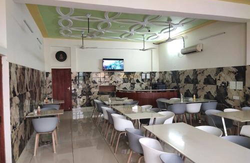 Muzaffarnagar Hotel | Agora Hotel