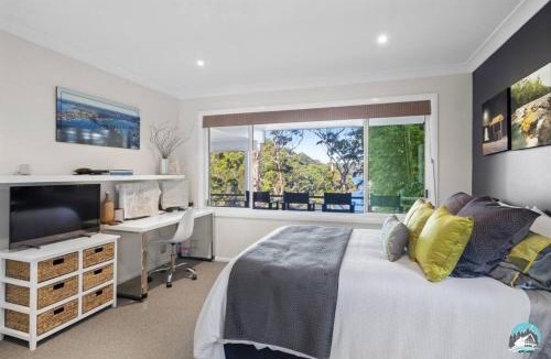 Daleys Point House | Aircabin - Daleys Point - Waterfront Retreat House