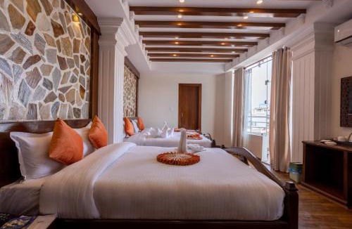 Sinamangal Hotel | Airport Himalaya Boutique Hotel