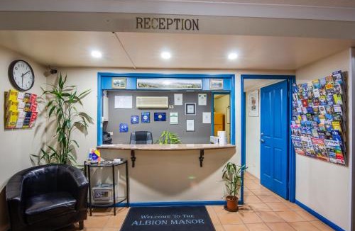 Albion Hotel | Albion Manor