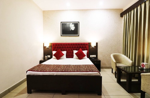 Bulandshahr Hotel | Alka Motel
