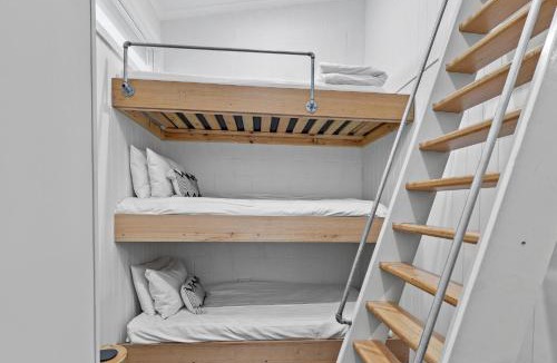 Hotham Heights Apartment | Alpine Cabin- Spa/Pool/Sauna