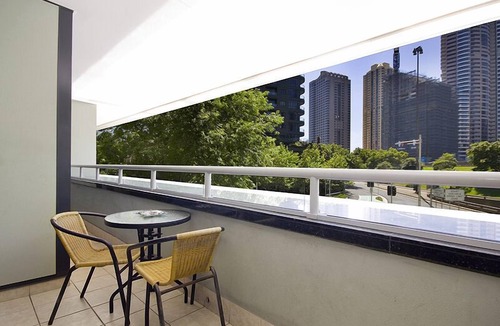 Millers Point Apartment | Amazing central cbd apartment with 25m pool, sauna, hottub and gym