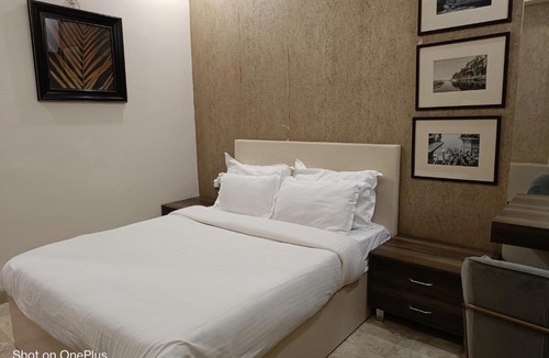 Vrindavan House | Anand Varsha Luxury Stays