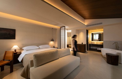 Dayan Old Town Hotel | Ancient Charm Luxe Retreat Lijiang