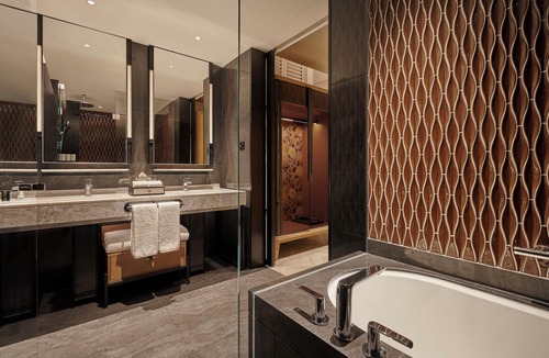 Xujiahui Hotel | Andaz Shanghai ITC