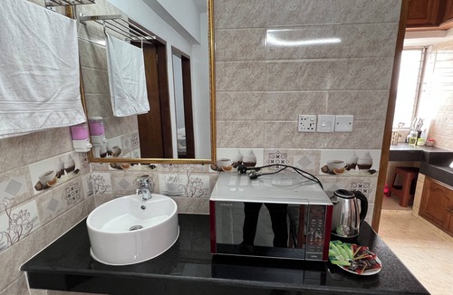 Dhaka Apartment | Apartment in Motijheel, Naya Paltan, VIP main Road