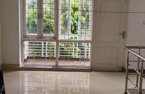 Vrindavan Villa | Apka Ghar in Vrindavan. Feel yours.