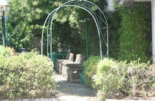 North Melbourne Hotel | Arden Motel