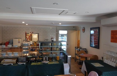 Greenacre Hotel | Arena Hotel (formerly Sleep Express Motel)