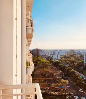 Gomti Nagar Apartment | ARMERIA STAY DLF MYPAD-512