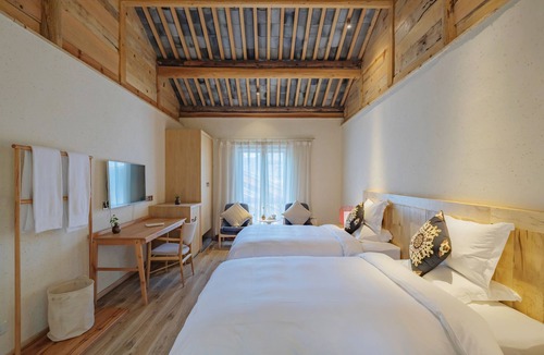 Shuhe Old Town Hotel | Arro Khampa by Zinc Journey Lijiang