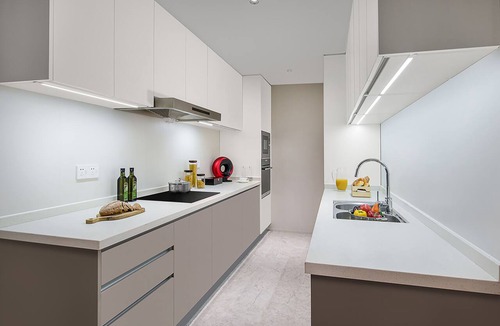Yuzhong Hotel | Ascott Raffles City Chongqing