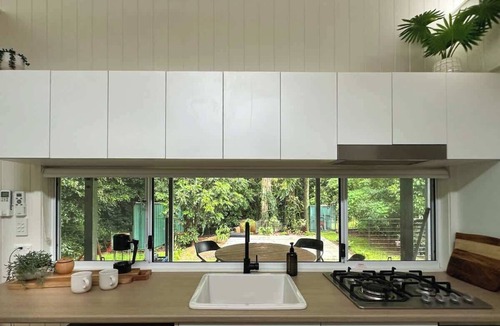 Atherton House | Atherton Tiny - Retreat with Fire Pit