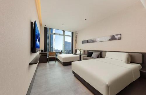 Anji Hotel | Atour Hotel Anji Jiuzhou Changshuo Square