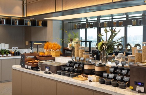 Guangzhou Hotel | Atour Hotel at Guangzhou Olympic Sports Center Huangcun Subway Station