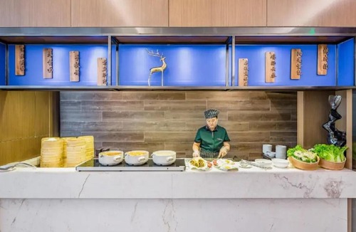 Jinan Hotel | Atour Hotel (Baimaiquan Jinan Shuangshan Street)