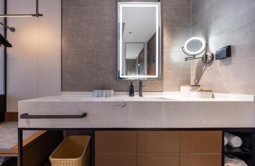 Tongzhou Hotel | Atour Hotel Beijing Tongzhou Canal Business District