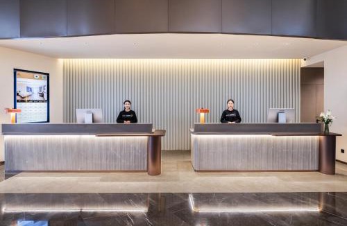 Hongshan Hotel | Atour Hotel Central China Normal University Wuhan Street Entrance