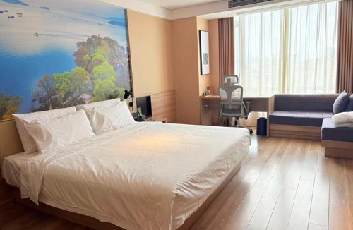 Zhangqiaocun Hotel | Atour Hotel Changjiang North Road Wuxi
