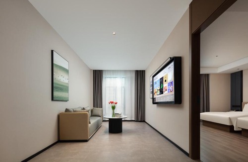 Sanjing Hotel | Atour Hotel Changzhou Universal Dinosaur City Media Centre