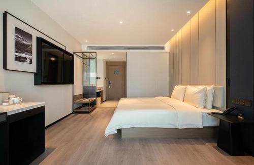Jinjiang Hotel | Atour Hotel Chengdu East Station Greenland 468 Center