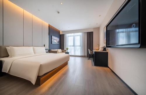 Chengdu Hotel | Atour Hotel Chengdu High-Tech West Zone Tianying Road Subway Station