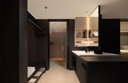 Chenghua Hotel | Atour hotel Chengdu MixC Shuangqiao Road Metro Station