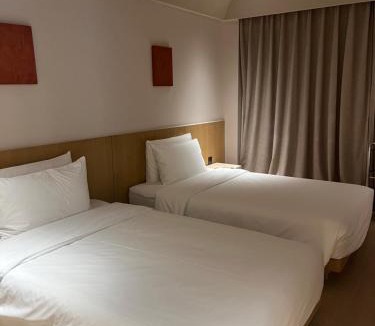 Guomao Hotel | Atour Hotel, China World Trade Center, Huamao Center, Beijing CBD