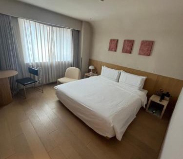 Guomao Hotel | Atour Hotel, China World Trade Center, Huamao Center, Beijing CBD