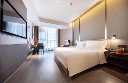 Yubei Hotel | Atour Hotel Chongqing Jiangbei International Airport Huixing Light Rail Station
