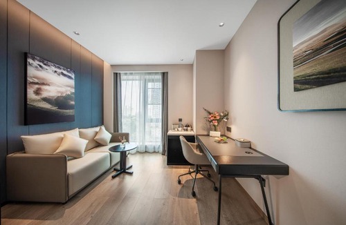 Chongqing Hotel | Atour Hotel Chongqing North Station Renhe
