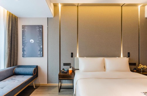 Nan An Hotel | Atour Hotel Chongqing Nanping Pedestrain Street