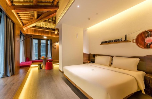 Yuzhong Hotel | Atour Hotel Chongqing Xintiandi Daping