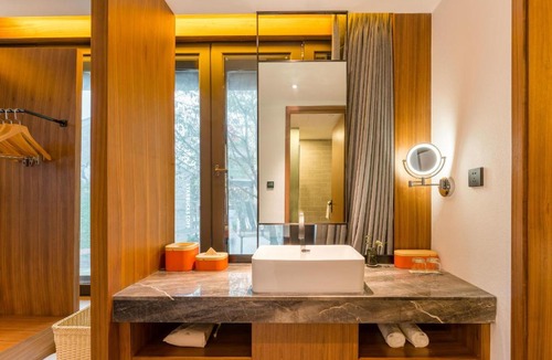 Yuzhong Hotel | Atour Hotel Chongqing Xintiandi Daping