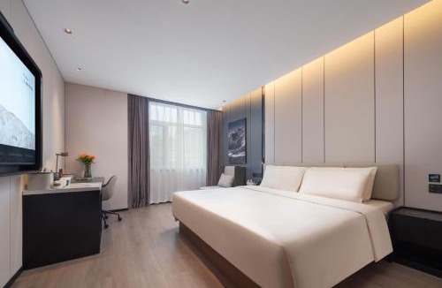 Shahekou Hotel | Atour Hotel Dalian Xinghai Square Zhongshan Road