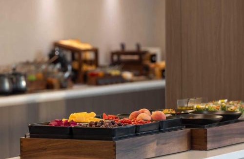 Xinghai Commercial Area Hotel | Atour Hotel Dalian Xinghai Square Convention and Exhibition Center Metro Station
