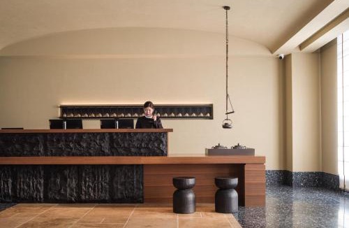 Shahekou Hotel | Atour Hotel Dalian Xinghai Square The Centenary City Sculpture and Seascape