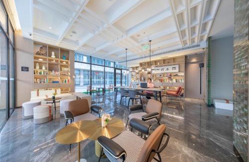 Chengqu District Hotel | Atour Hotel Datong Dongxin Plaza Railway Station