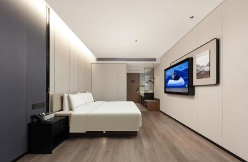 Mawei Hotel | Atour Hotel Fuzhou Mawei Free Trade Zone Oriental City