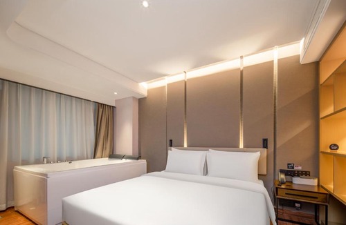 Taijiang District Hotel | Atour Hotel Fuzhou Shangxia Hangda Road Metro Station