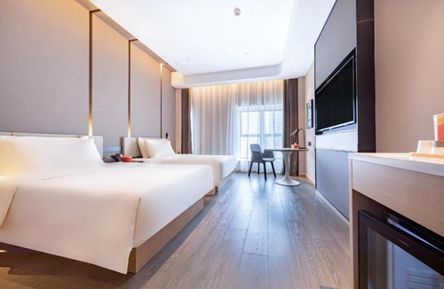 Panyu Hotel | Atour Hotel Guang Zhou Railways Station South Vanke Center