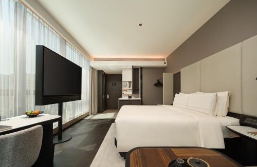 Huadu Hotel | Atour Hotel Guangzhou Baiyun International Airport Baotailai Center