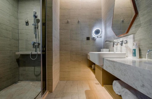 Huadu Hotel | Atour Hotel Guangzhou Huadu Financial Center