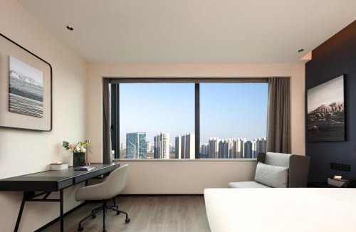 Yuhang District Hotel | Atour Hotel Hangzhou Cainiao Headquarter Fengxin Road