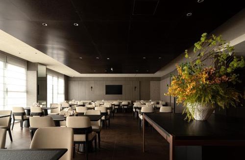 Downtown Hangzhou Hotel | Atour Hotel Hangzhou Wenhui Road West Lake Cultural Plaza
