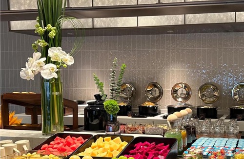 Xihu Hotel | Atour Hotel Hangzhou Wulin Square Shentang Bridge